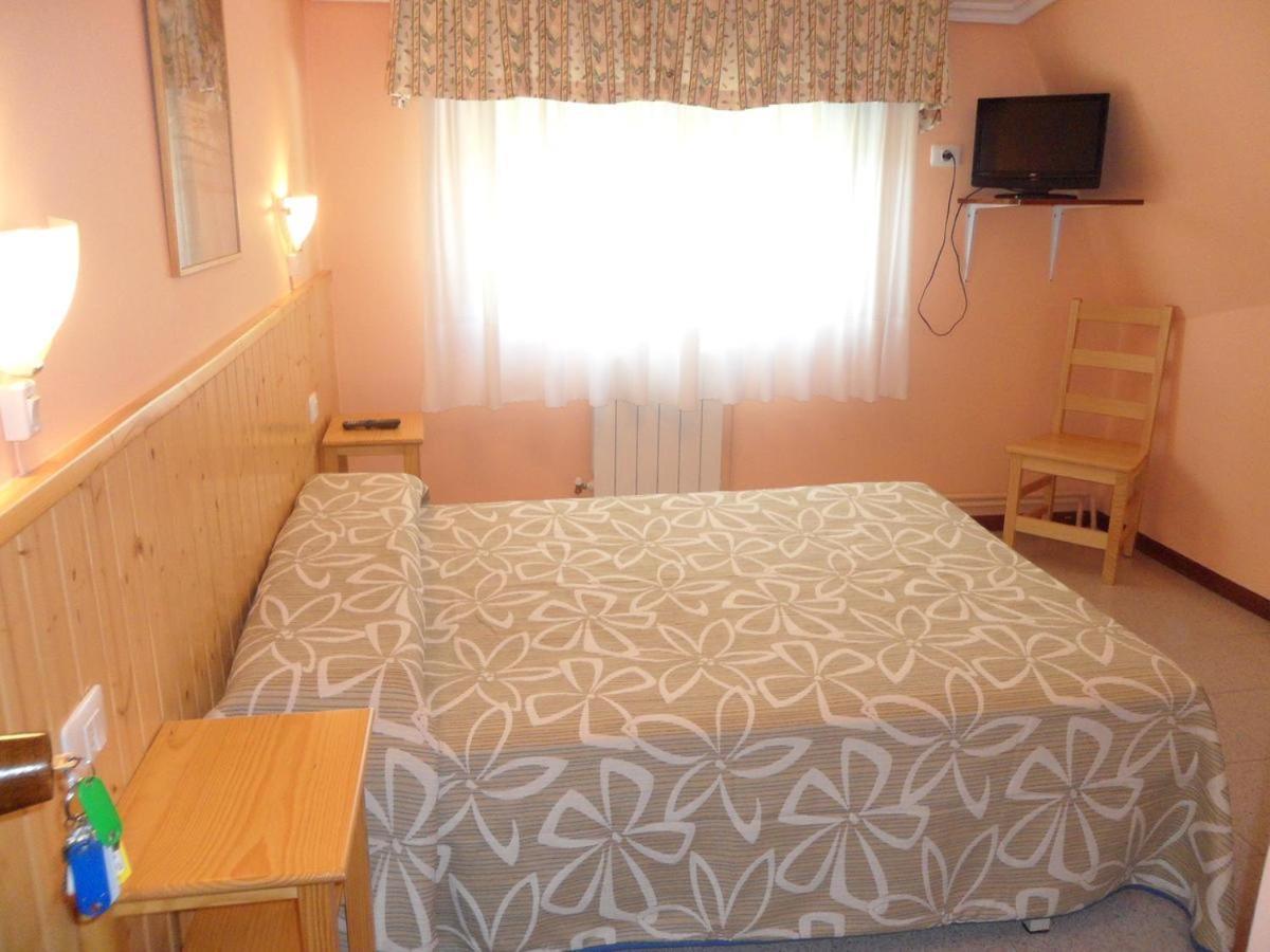 Hostal Alce 호텔 Nigrán 외부 사진